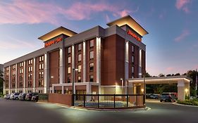 Hampton Inn Greensboro Airport
